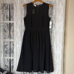 Donna Morgan Black Sleeveless Midi Dress